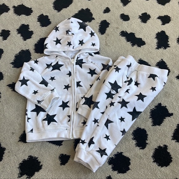 6-12 mo Holiday Bundle - Picture 2 of 6